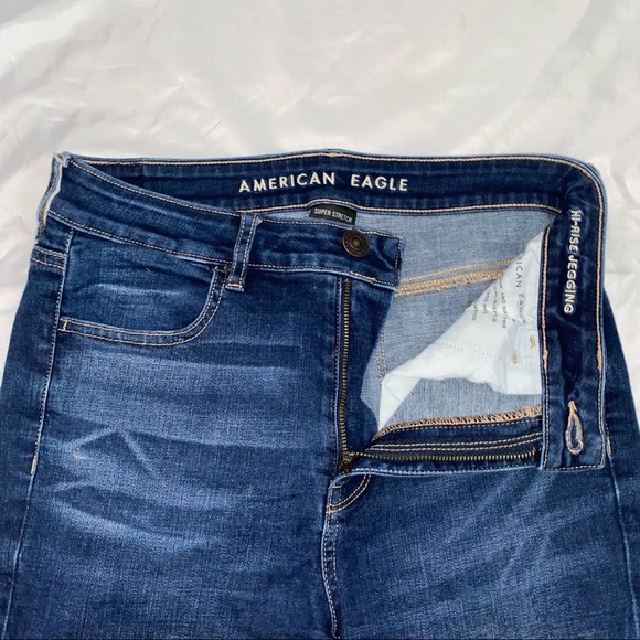 American Eagle Jeans - Picture 2 of 6